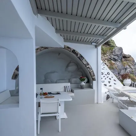Anemos Cave Aparthotel