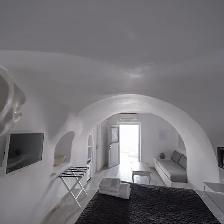 Aparthotel Anemos Cave Imerovigli (Santorini)