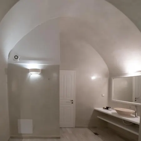Aparthotel Anemos Cave 4*