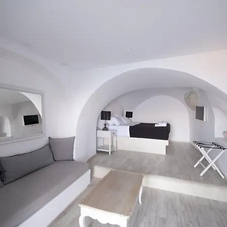 Anemos Cave 4*