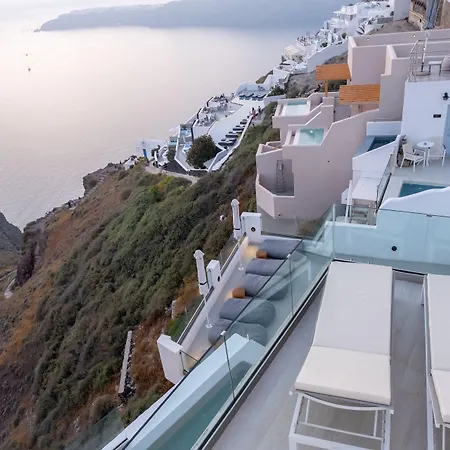 מלון דירות Anemos Cave 4*