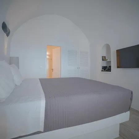 Anemos Cave 4*
