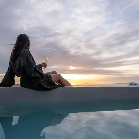 Anemos Cave Apartahotel Imerovigli (Santorini)