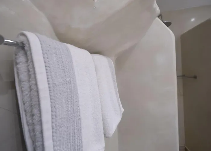 Aparthotel Anemos Cave 4*