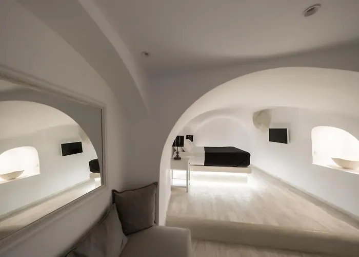 Aparthotel Anemos Cave Imerovigli (Santorini)